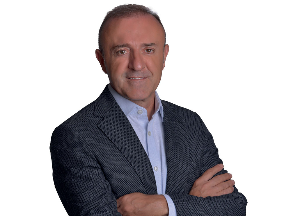 AMELİYATSIZ YÜZ GERMEDE DEVRİMSEL BİR YÖNTEM DİNAMİK FRANSIZ ASKISI - Dr. Ahmet Atalık