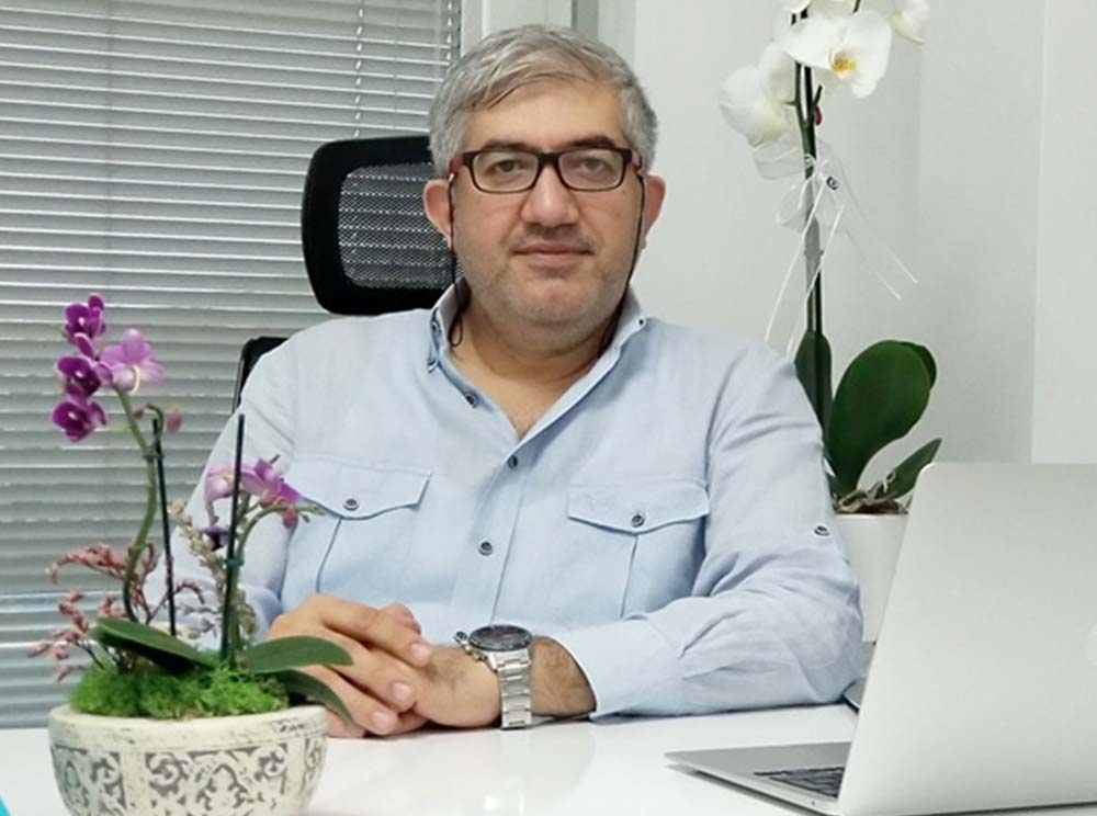 YÜZ BÖLGESİ GÜNCEL ESTETİK UYGULAMALARI - Op.Dr. Mustafa Murat Öztürk Plastik, Rekonstrüktif ve Estetik Cerrahi Uzmanı
